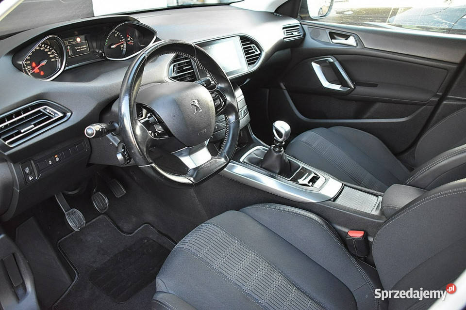 Peugeot 308 16Hdi 120 LIFT Led Navi Panorama Nowe Kucice sprzedam