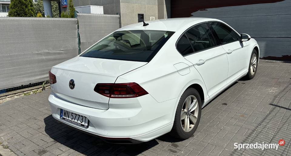 VW Passat B8 EVO 20 TDI 200 DSG Salon Prywatny Warszawa