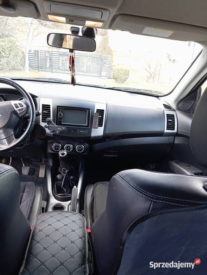 Mitsubishi Outlander manualna Motoryzacja