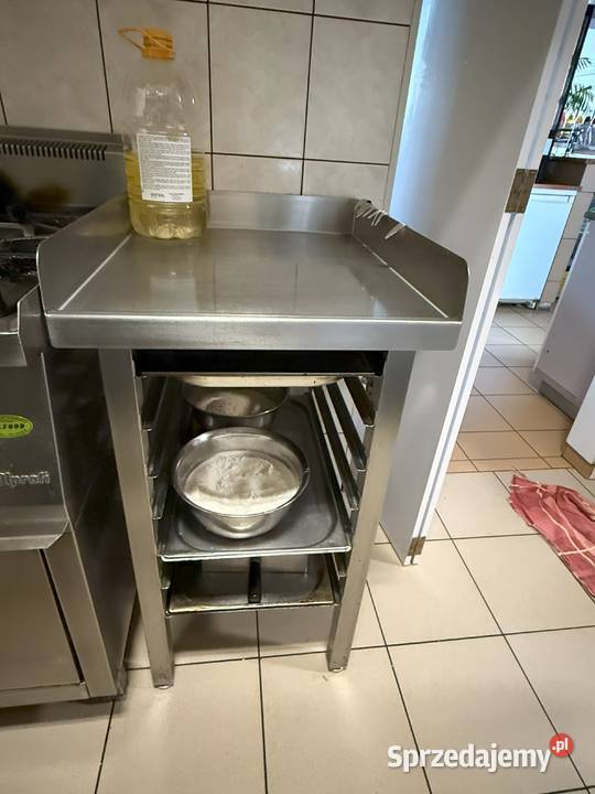 Stół pomocniczy na GN 12 ze stali nierdzewnej