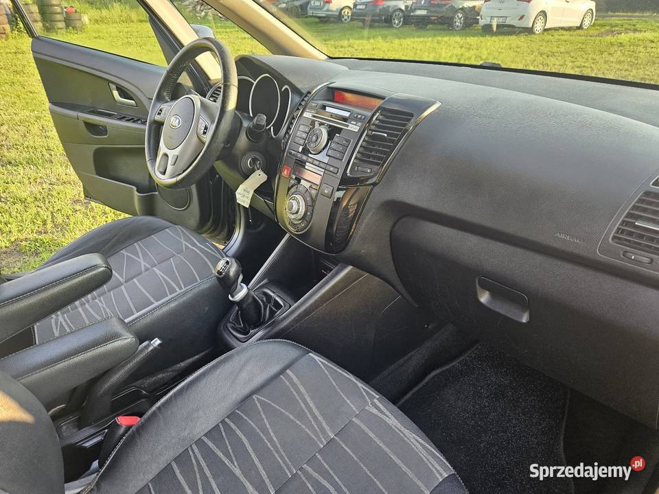Kia Venga 2013r 16crdi 128 Ładny OKAZJA nieuszkodzony Karolew