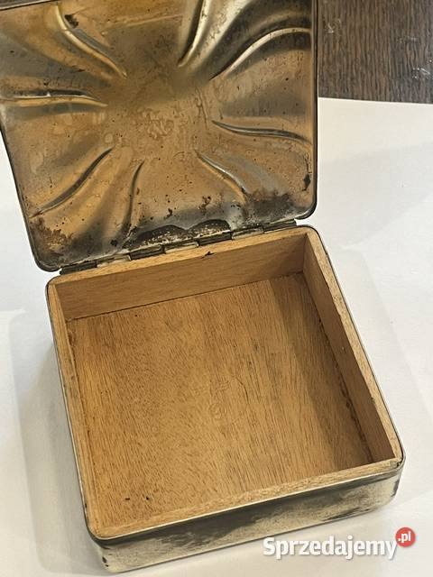 Pudełko na tytoń Wehrmacht Aufmarsch Abschnitt małopolskie Kraków