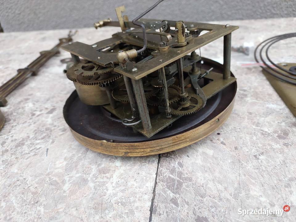 137 Zestaw mechanizm starego zegara Junghans