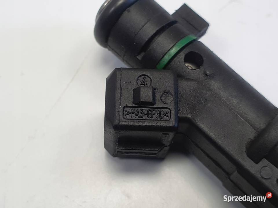 WTRYSKIWACZ Citroen C5 18 16V wtrysk 01F005A osobowe Wtryskiwacze Chełm