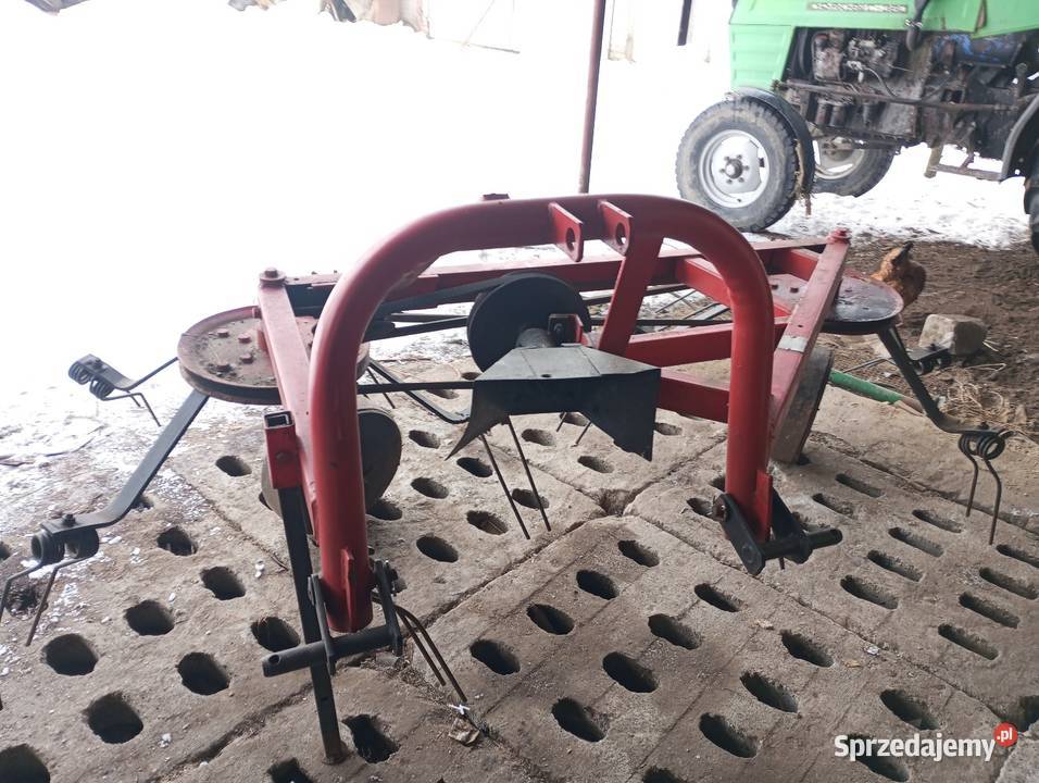 Sprzedam przetsząsarke do siana Pomiechówek