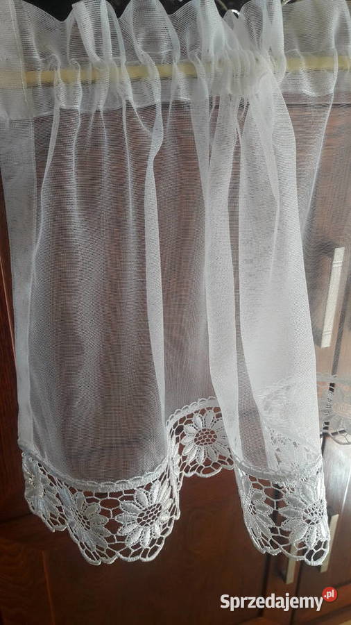 Biała połyskliwa zazdrostka gipiura 93 x 34 mazowieckie Radom