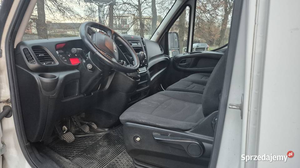 IVECO DAILY 35150 2015 DMC 35T fv 23 520000km śląskie Częstochowa