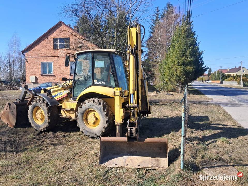 Komatsu wb97s z 2004r sprowadzona Rok produkcji 2004