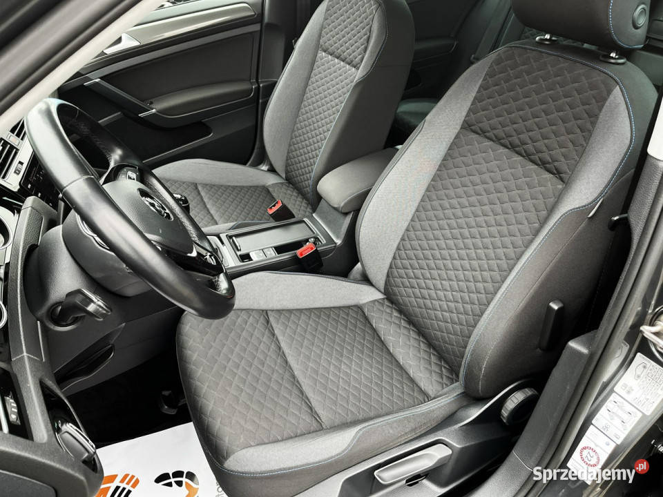 Volkswagen Golf 20TDI LIFT Full Led Bezwypadek Rok produkcji 2018 Volkswagen