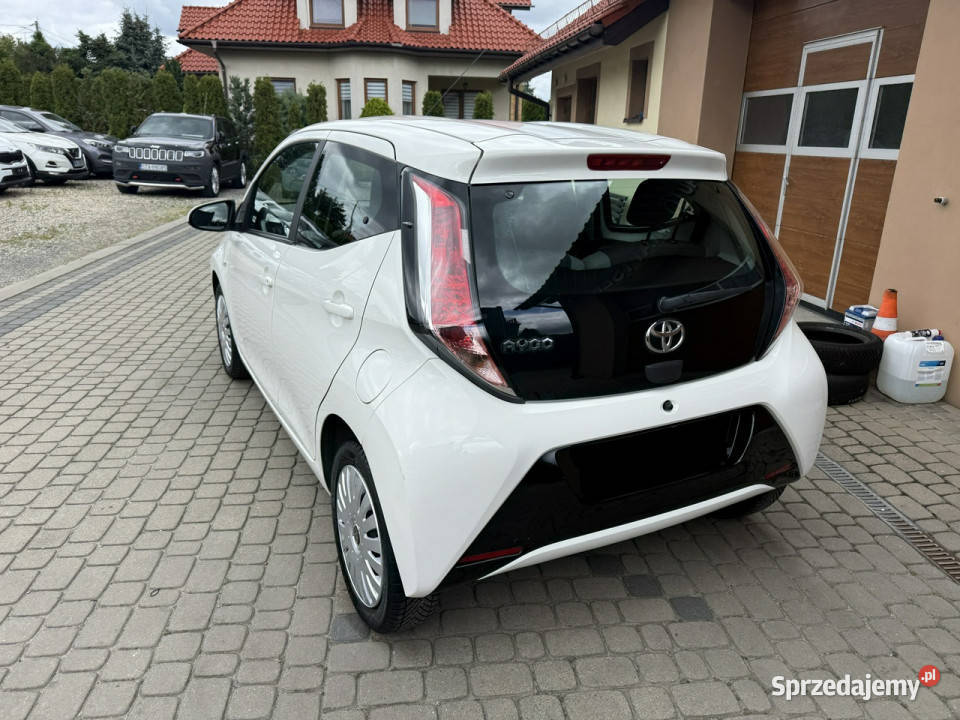 Toyota Aygo 10 69 Klimatyzacja Kamera Navi II Aygo Orzech