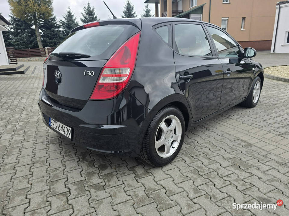 Hyundai i30 14Gaz Klimatyzacja2 centralny zamek Kutno
