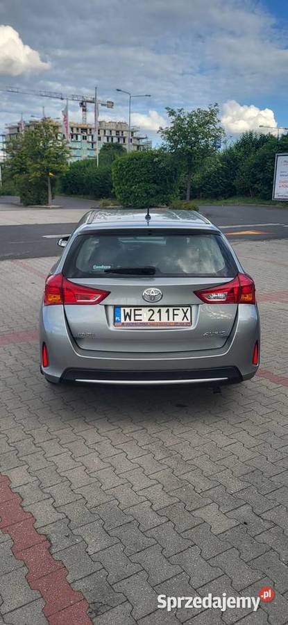 Toyota Auris 16 z gazem Auris Radom