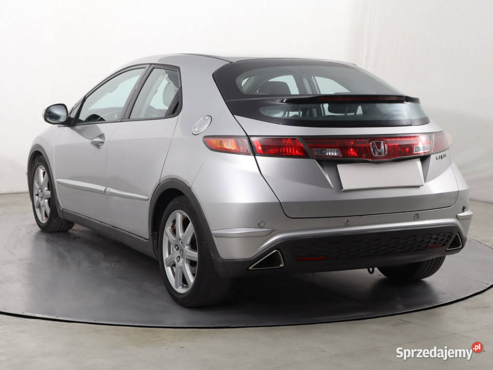Honda Civic 18 i srebrny sprzedam