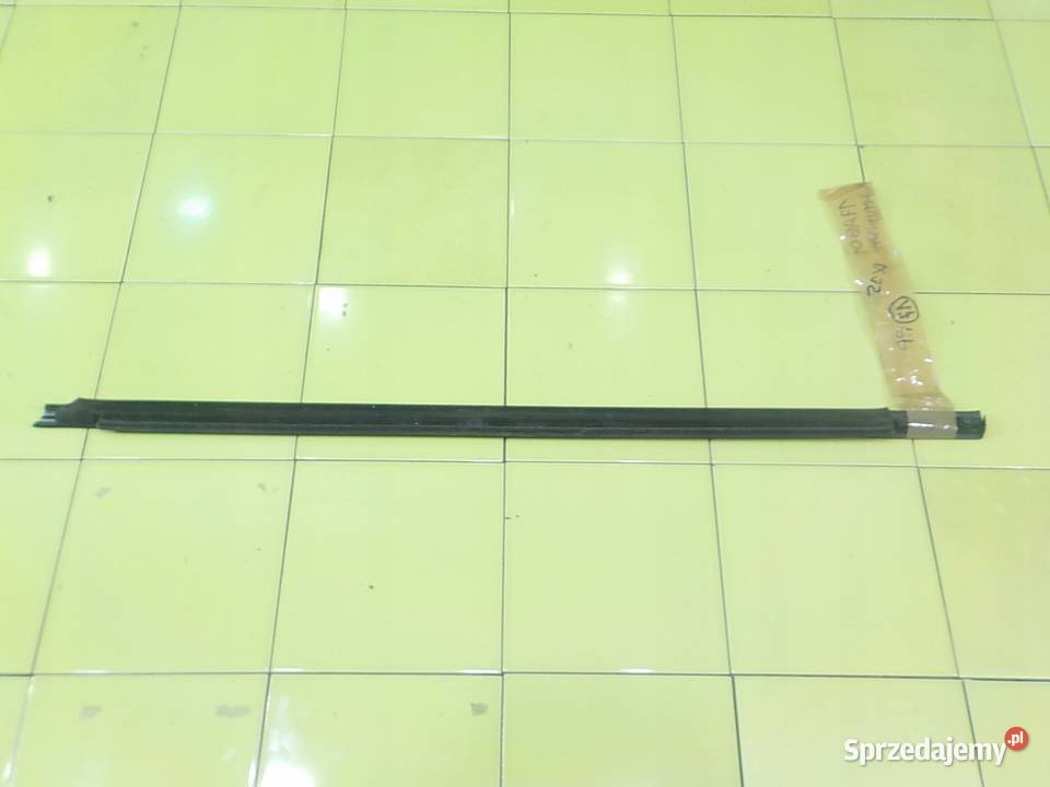 HYUNDAI ix35 10r 5D listwa zgarniajaca drzwi Motoryzacja Suków