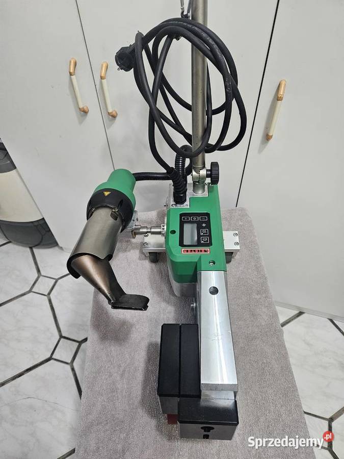 Uniroof 300 automat Leister basen Jastrzębie-Zdrój