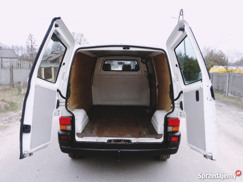 Wynajem Busa Wypożyczalnia Transport Przewóz VW Kędzierzyn-Koźle auto wynajem