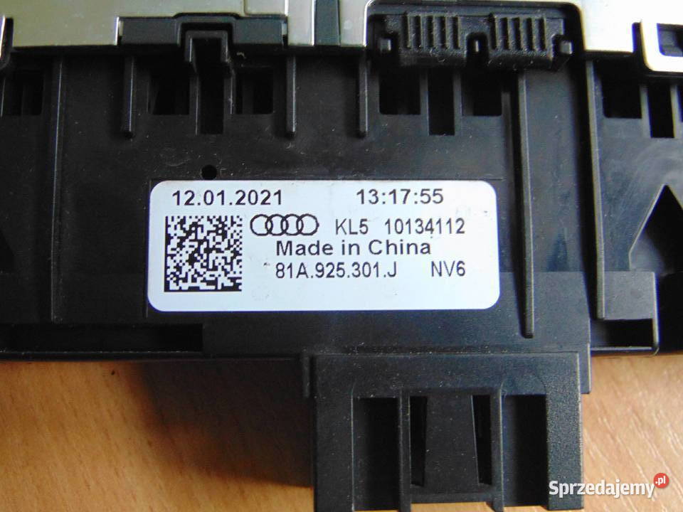 PRZEŁĄCZNIK PANEL PRZYCISKÓW AUDI Q2 81A925301J