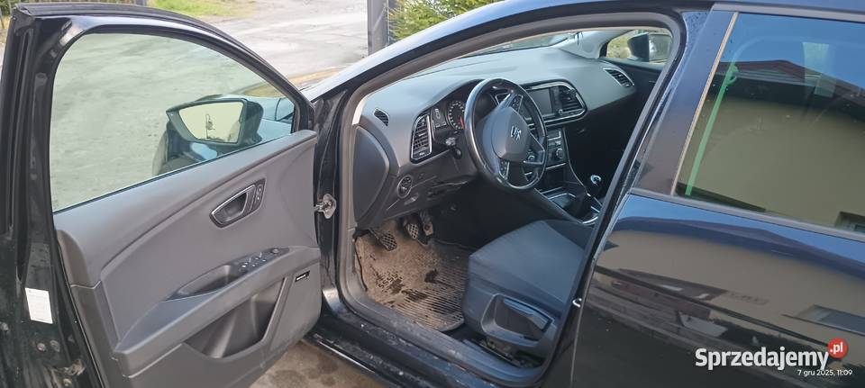 Seat Leon 16 TDI 2016 gniazdo AUX Strzeżenice