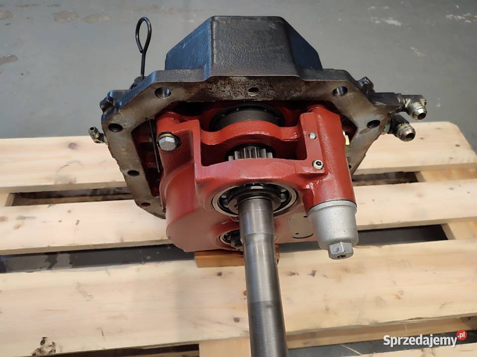 PTO tył 5165972 HOLLAND TL90 Wilkowo sprzedam