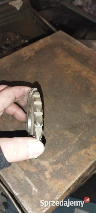 Frezy tokarskie sprzedam