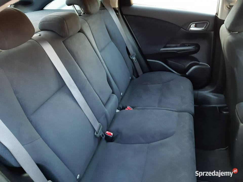 Honda Civic 18i ŁADNAczarnaKLiMATRONiKKamera IX Rok produkcji 2012