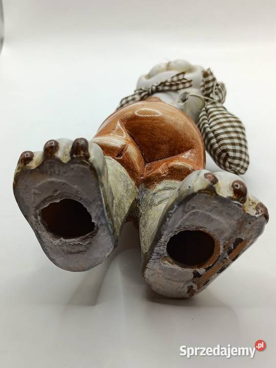 Figurka ceramika uśmiechnięty kotek podróżnik lubelskie Zamość