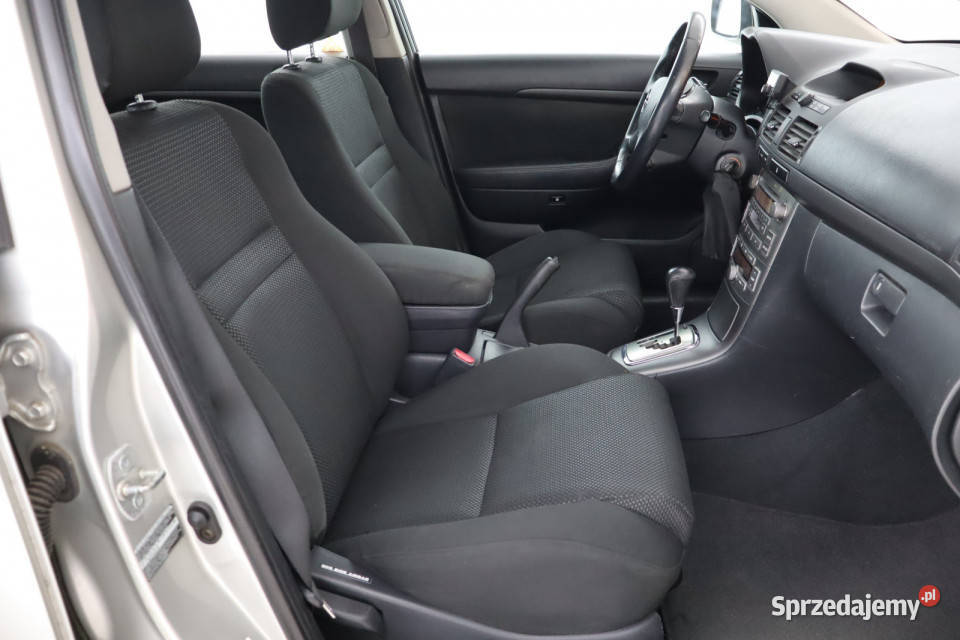 Toyota Avensis 20 VVTi 1998cm3 Avensis Zabrze