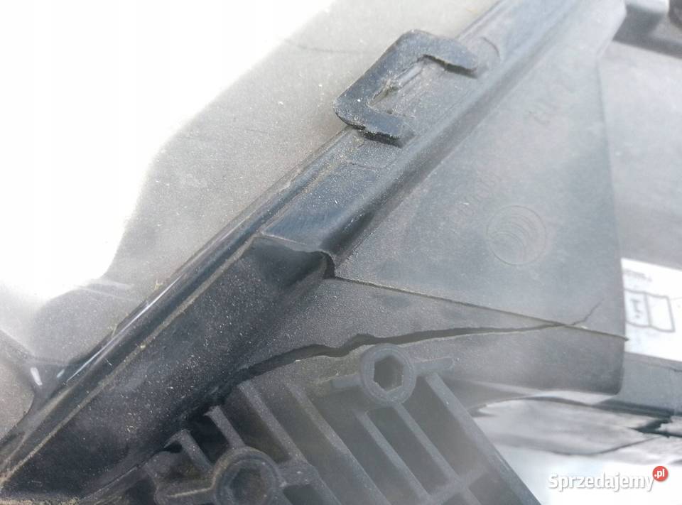 BMW X3 F25 2013 Przód strona prawa Lampa Lampy przednie Barłogi