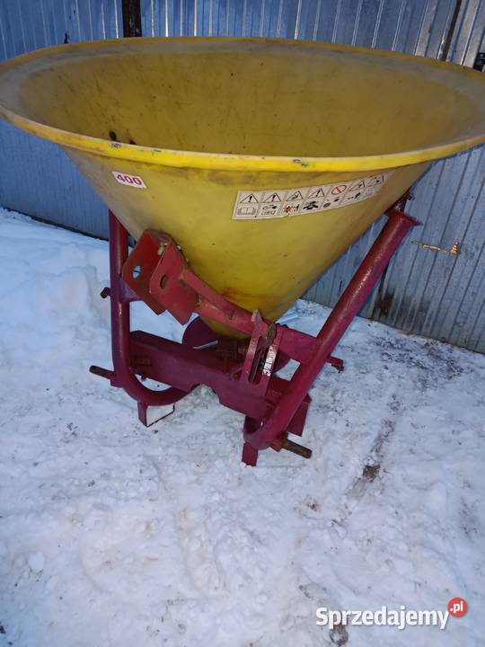 Lejek do nawozów rozsiewacz nieuszkodzony