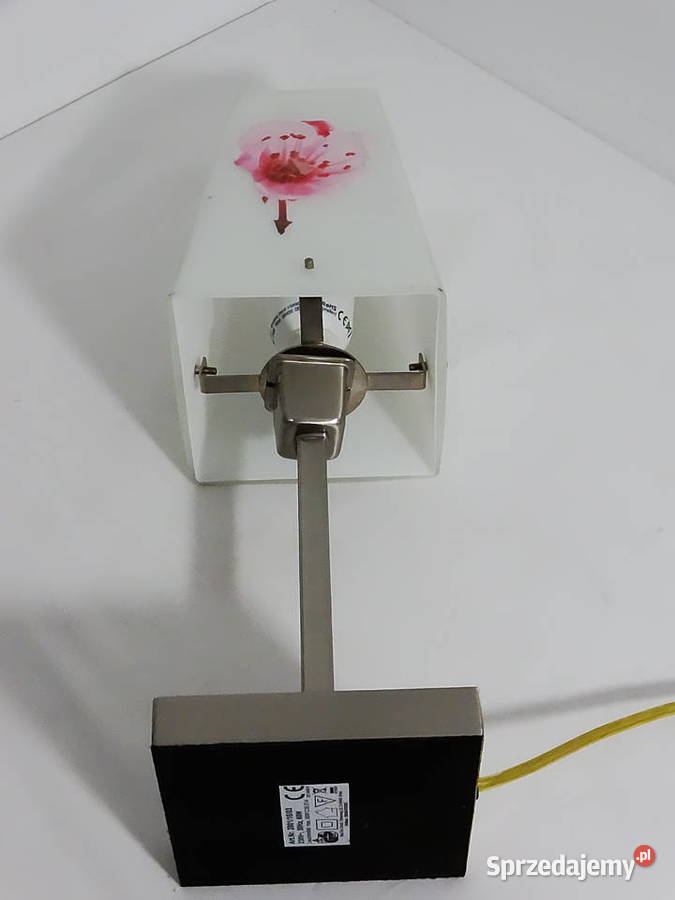 Lampa stołowa dekoracyjna z kwiatowym motywem Biłgoraj