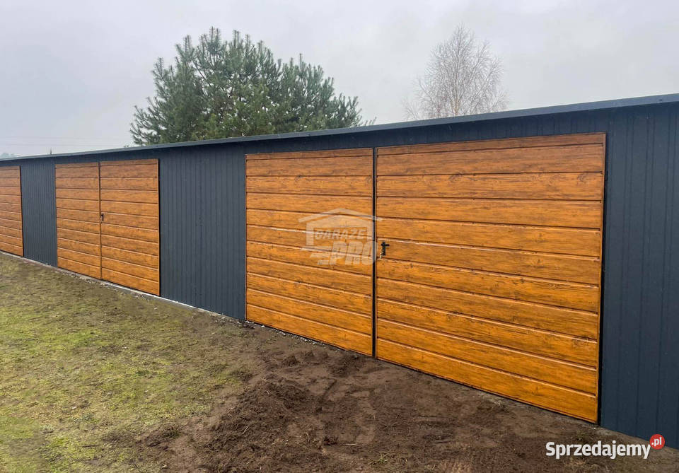 Rząd garaży Garaż blaszany 18x5m 3x brama Garaże i miejsca postojowe