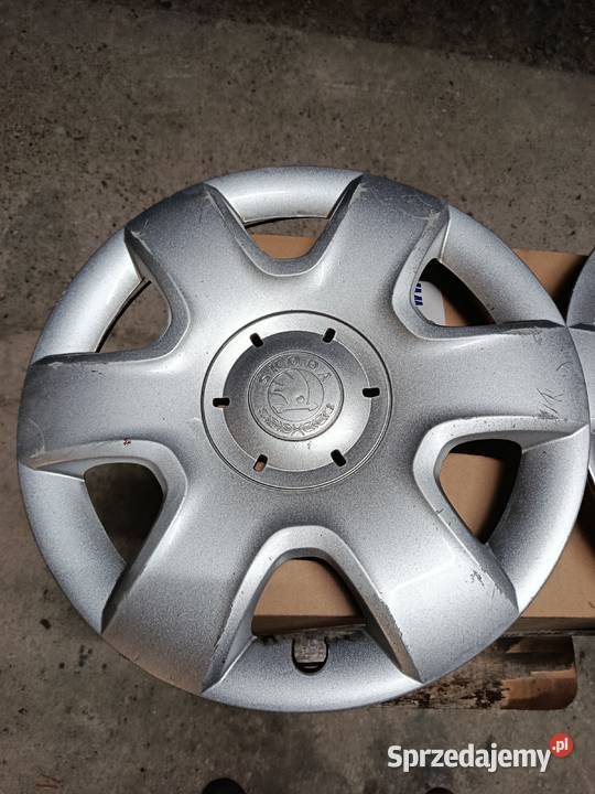 Kołpak Kołpaki Skoda R15 5J0601147C Kołpaki Olchowa
