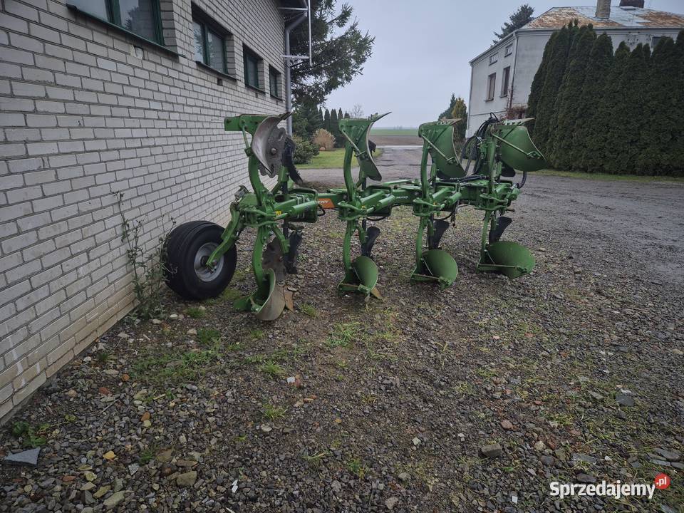 Pług Amazone Cayros 4 skibowy nieuszkodzony