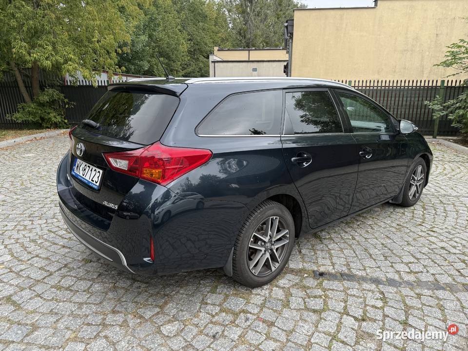 Toyota Auris 2015 Salon Polska 14 d4d Warszawa
