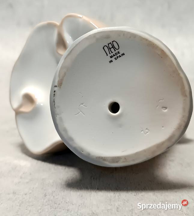 LLADRO seria NAO 237GM Zbieranie jajek Gathering sprzedam