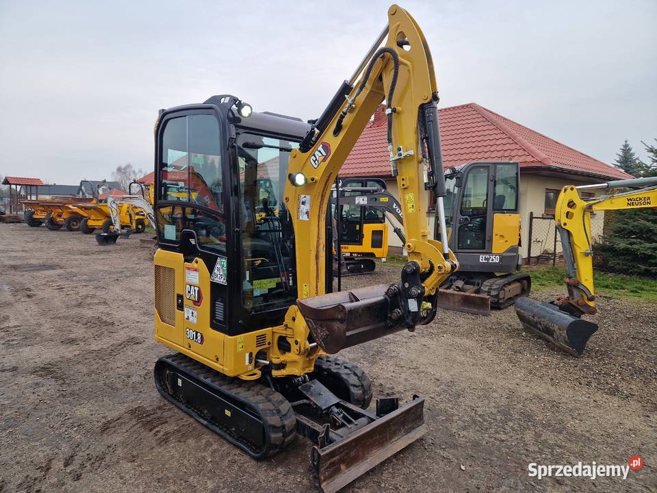 Minikoparka CAT 3018 2023r przebieg 500mtg Rok produkcji 2023 Ryżki
