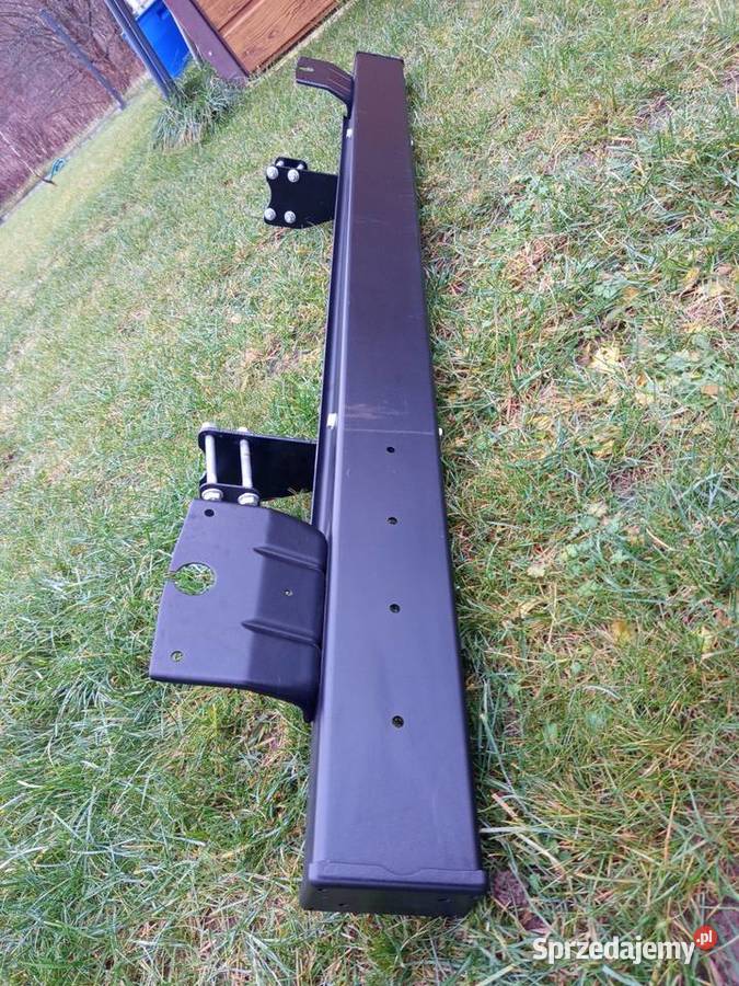 Zderzak tylny belka oświetleniowa Mercedes Bolesławiec