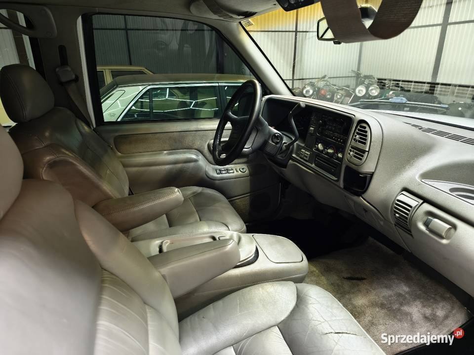 Chevrolet Suburban 57 V8 4x4 klimatyzacja Zamość sprzedam