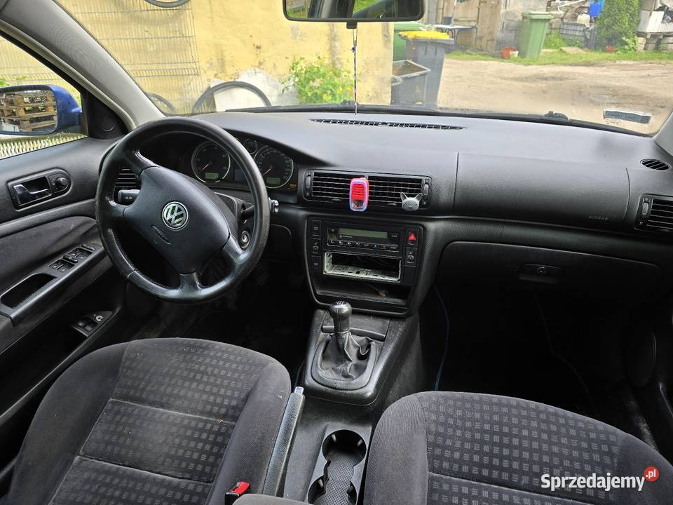 Sprzedam Passata B5 fl zamienie na motor 125 manualna Motoryzacja Strzelin