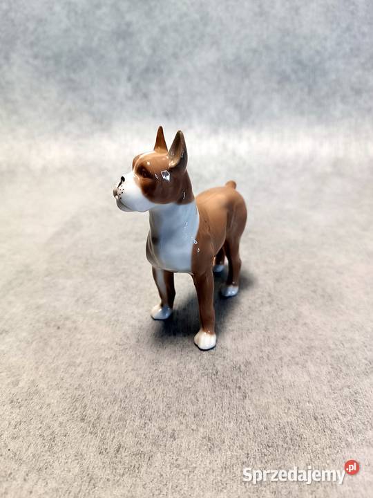 PORCELANOWA FIGURKA PSA Figurka Terrier Bokser Jawor