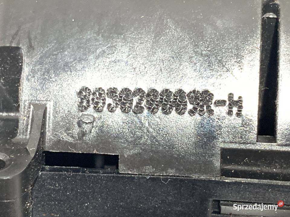 ZAMEK DRZWI PRAWY PRZÓD OPEL MOVANO B Bus