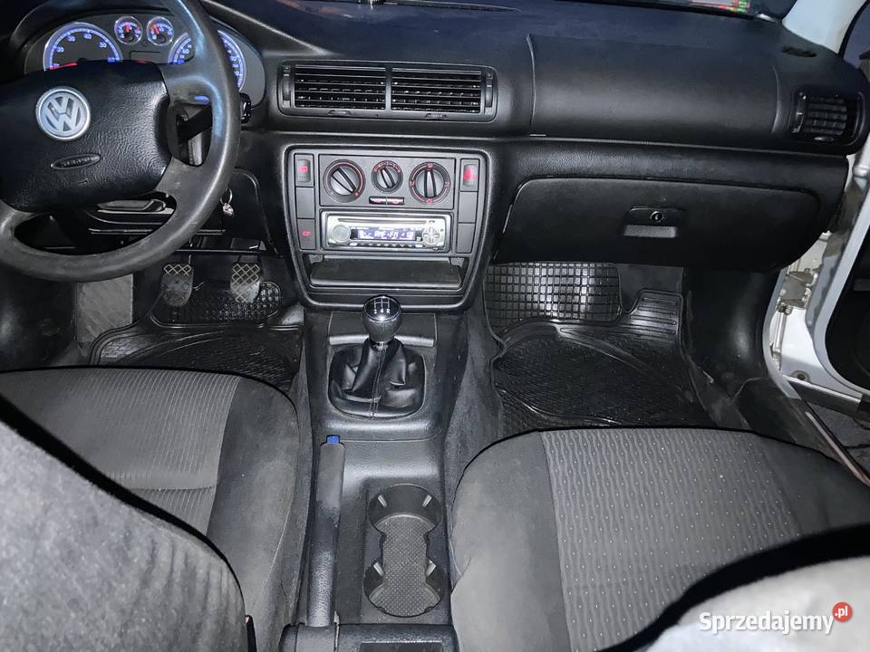 VW Passat 16 benzyna welurowa tapicerka śląskie Chorzów