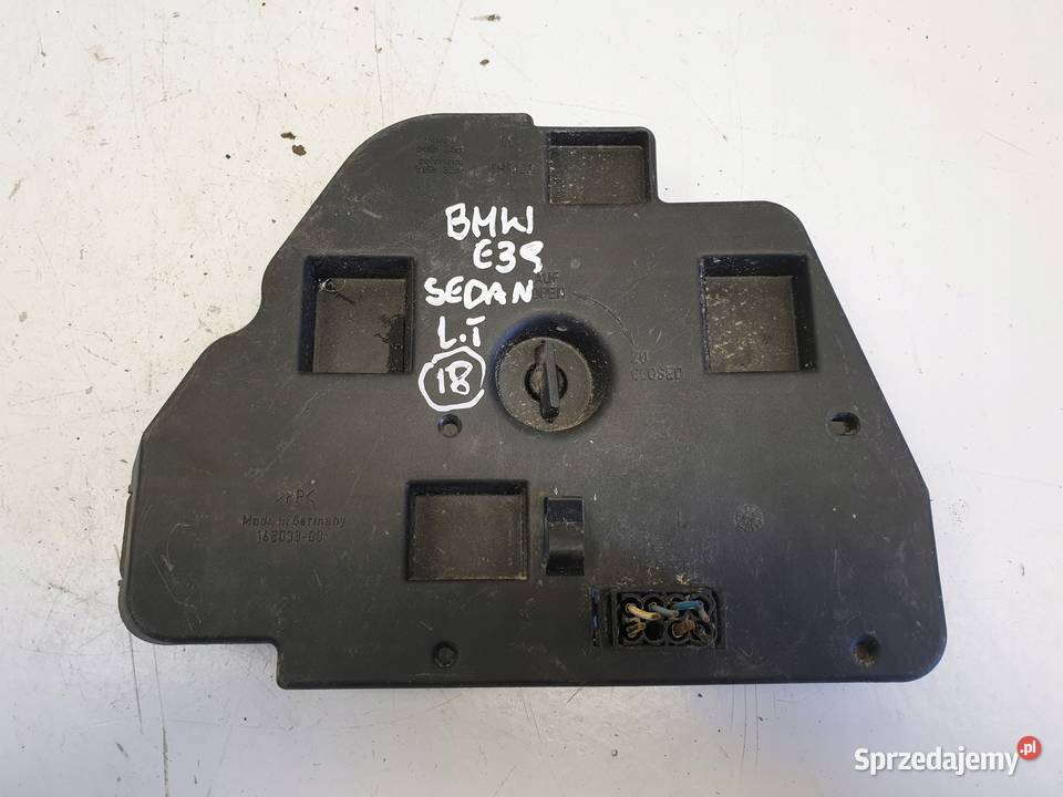 BMW E39 sedan WKŁAD TYLNEJ LAMPY Lewy tył