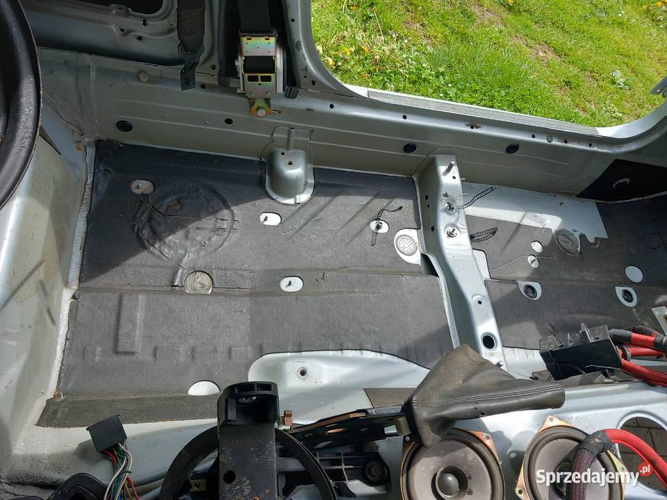 BMW e36 Sedan podłoga progi podkarpackie Brzozów