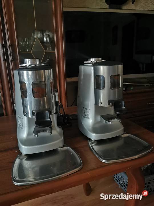 Mlynek do kawy wloskiej firmy Mazzer super jolly AGD drobne Warszawa