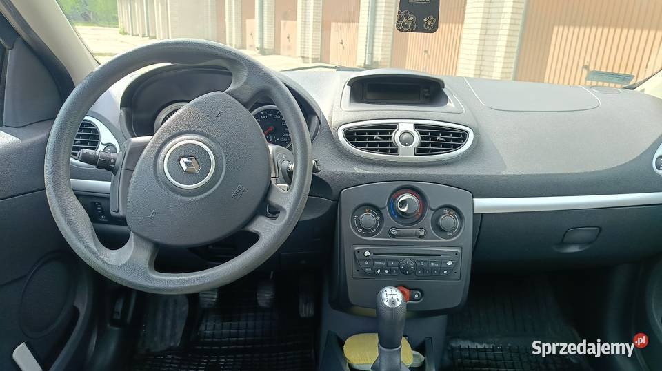 Renault Clio 3 Rok produkcji 2012 Ciechanów