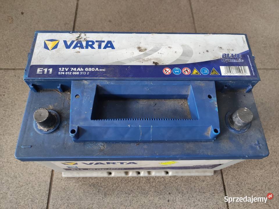 Akumulator samochodowy Varta 12v 74aH Części samochodowe