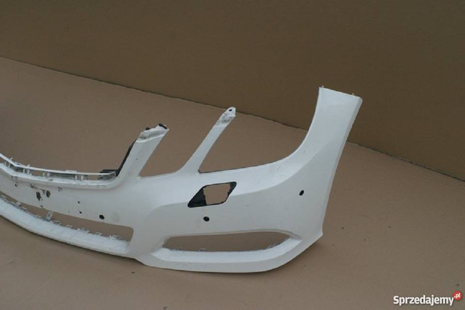 MERCEDES E KLASA W212 ZDERZAK PRZÓD PRZEDNI 0912 Bieleń sprzedam