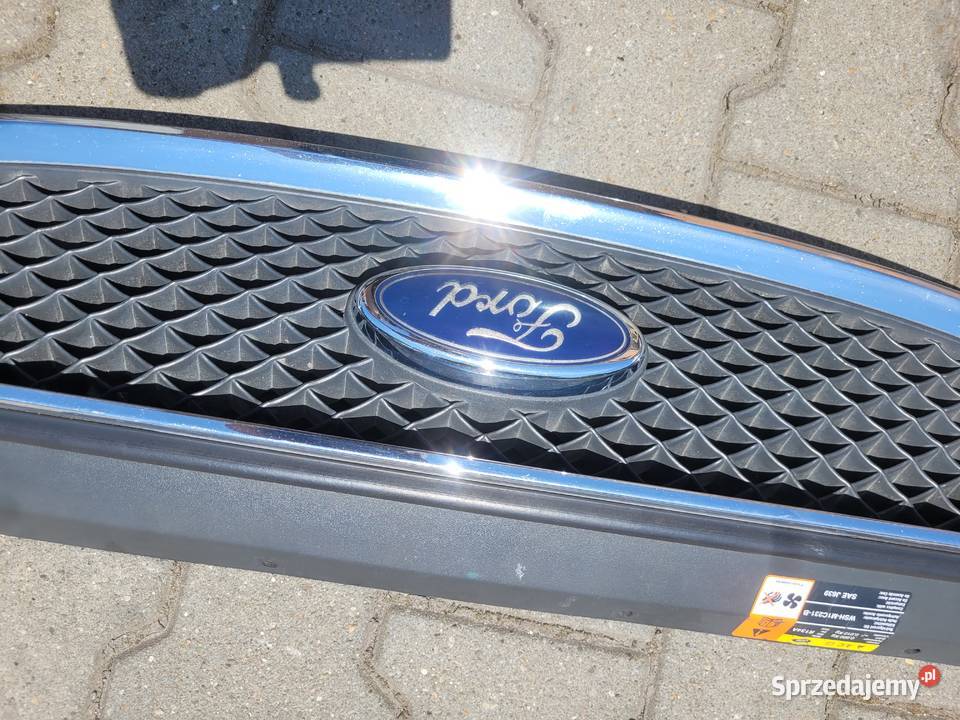 Ford focus c i 03 07 grill 3M51R8138