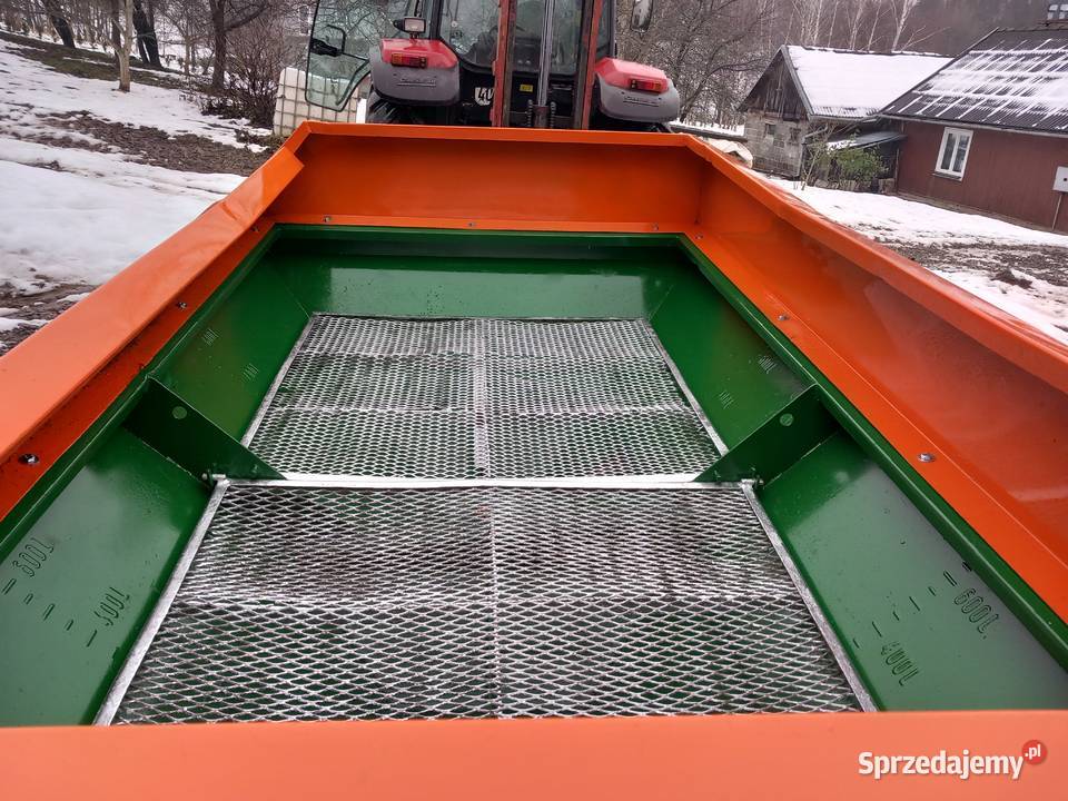 Rozsiewacz nawozu amazone Nowosielce